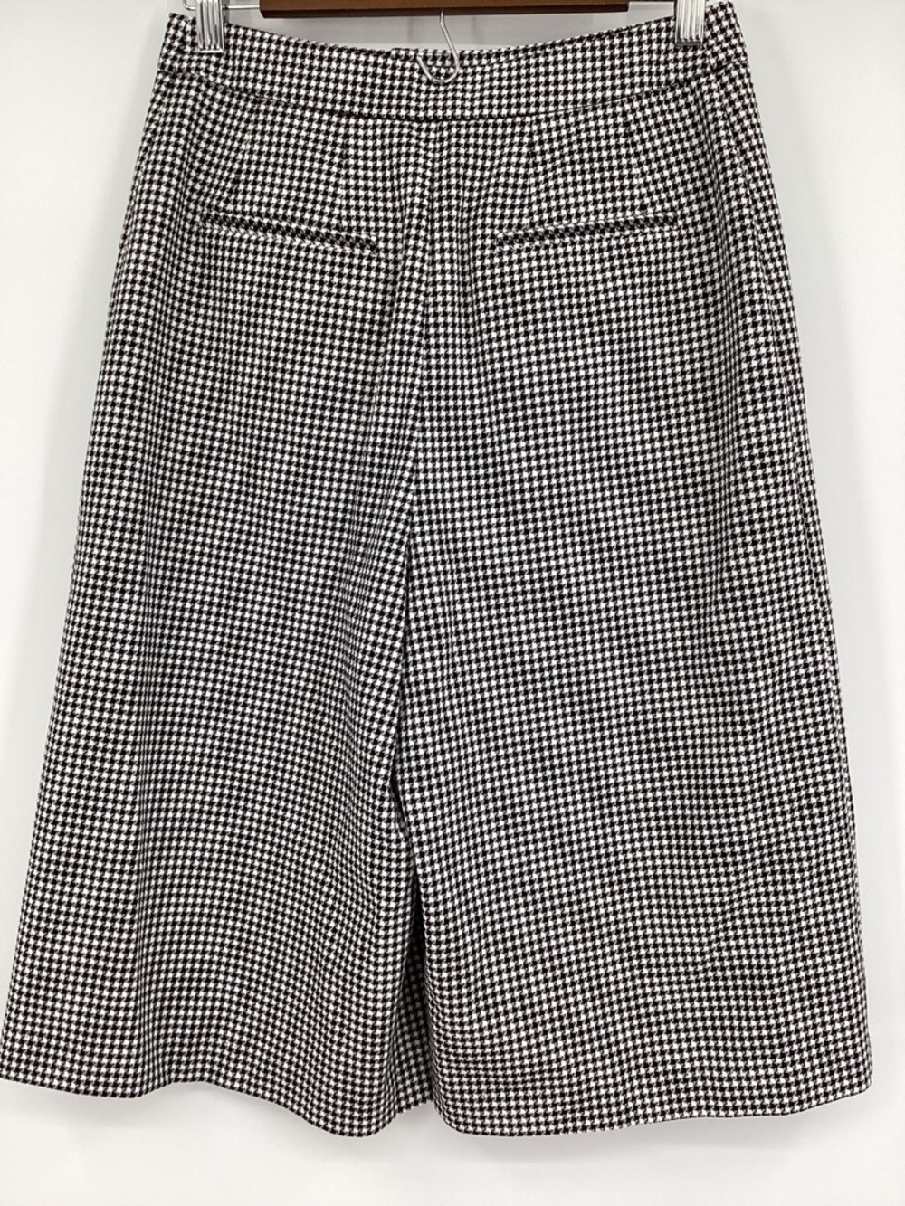 Anthropologie Maeve Black and White Houndstooth Culpte Shorts - Picture 4 of 15